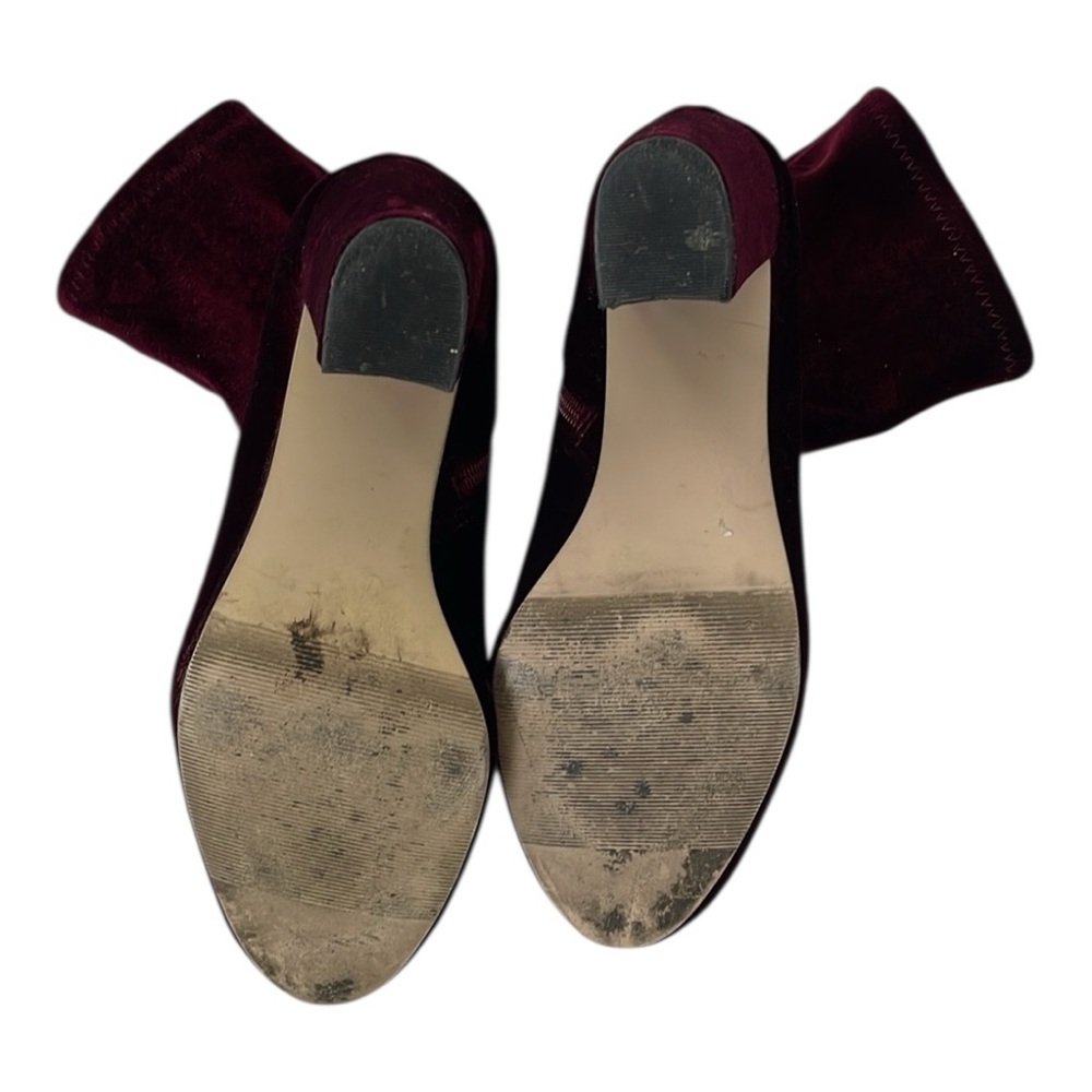 Madden Girl Burgundy Velvet Sock bootie 
Size (6 1/2) - Picture 9 of 14